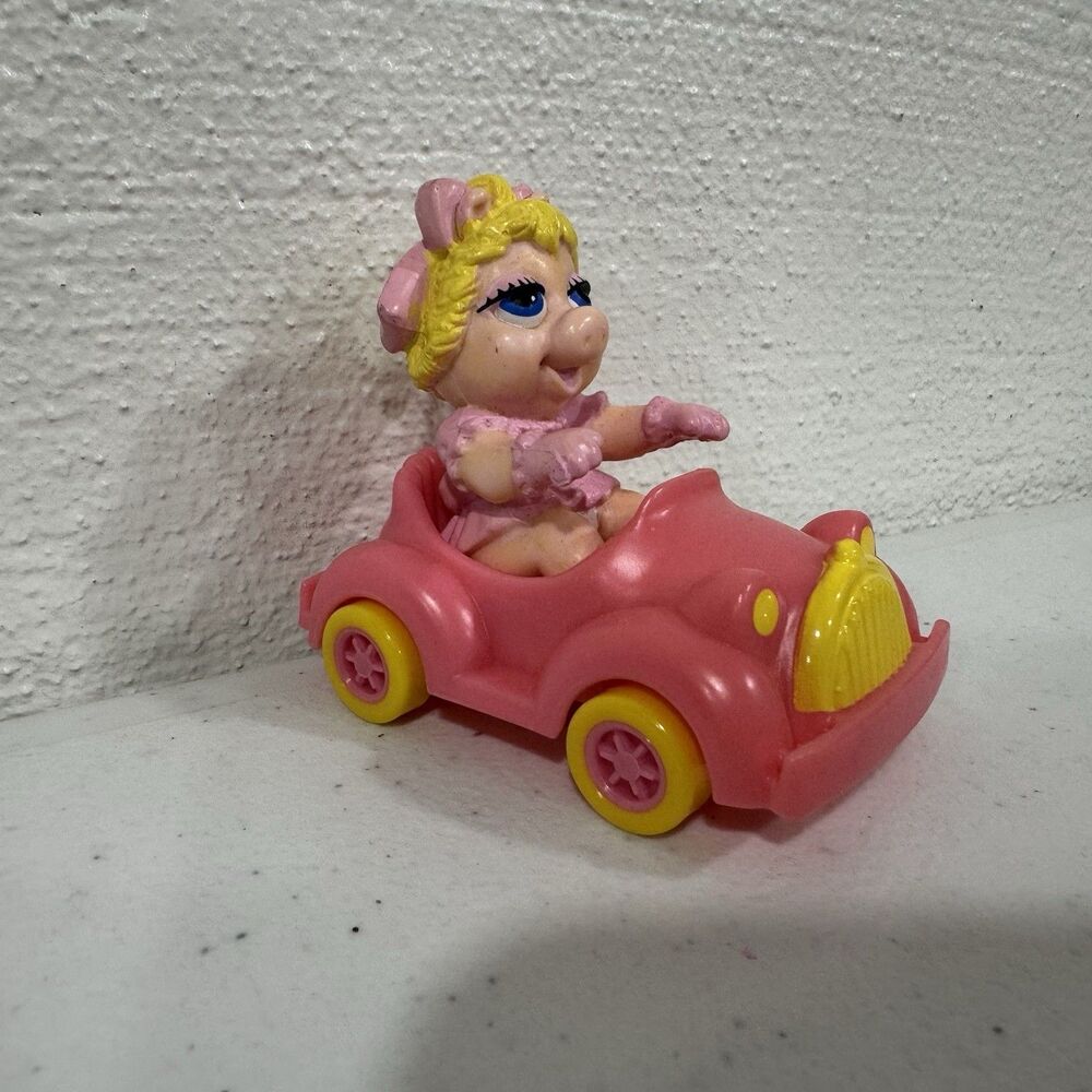 Vintage 1986 McDonald's Muppet Babies Miss Piggy Pink Car Happy Meal Toy Figure